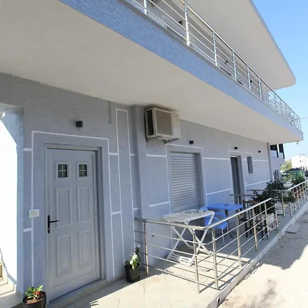 Vila Malka *